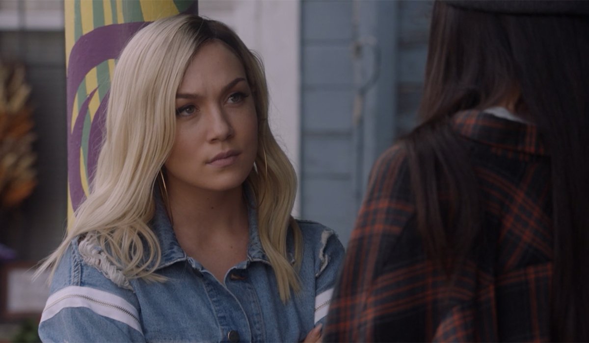 Jude Demorest as Star on Star