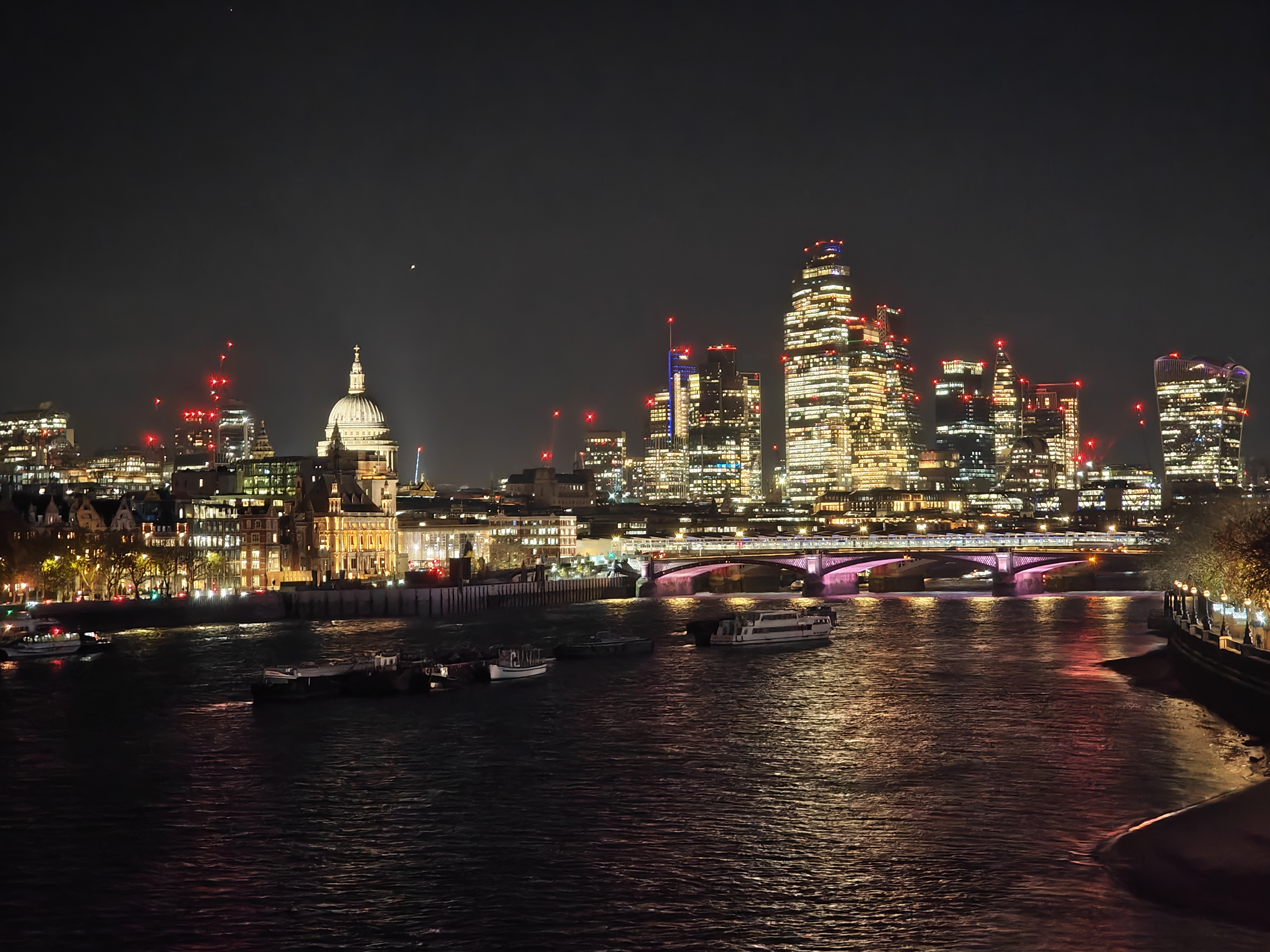 A photo of London at night taken on the Nothing Phone 3.
