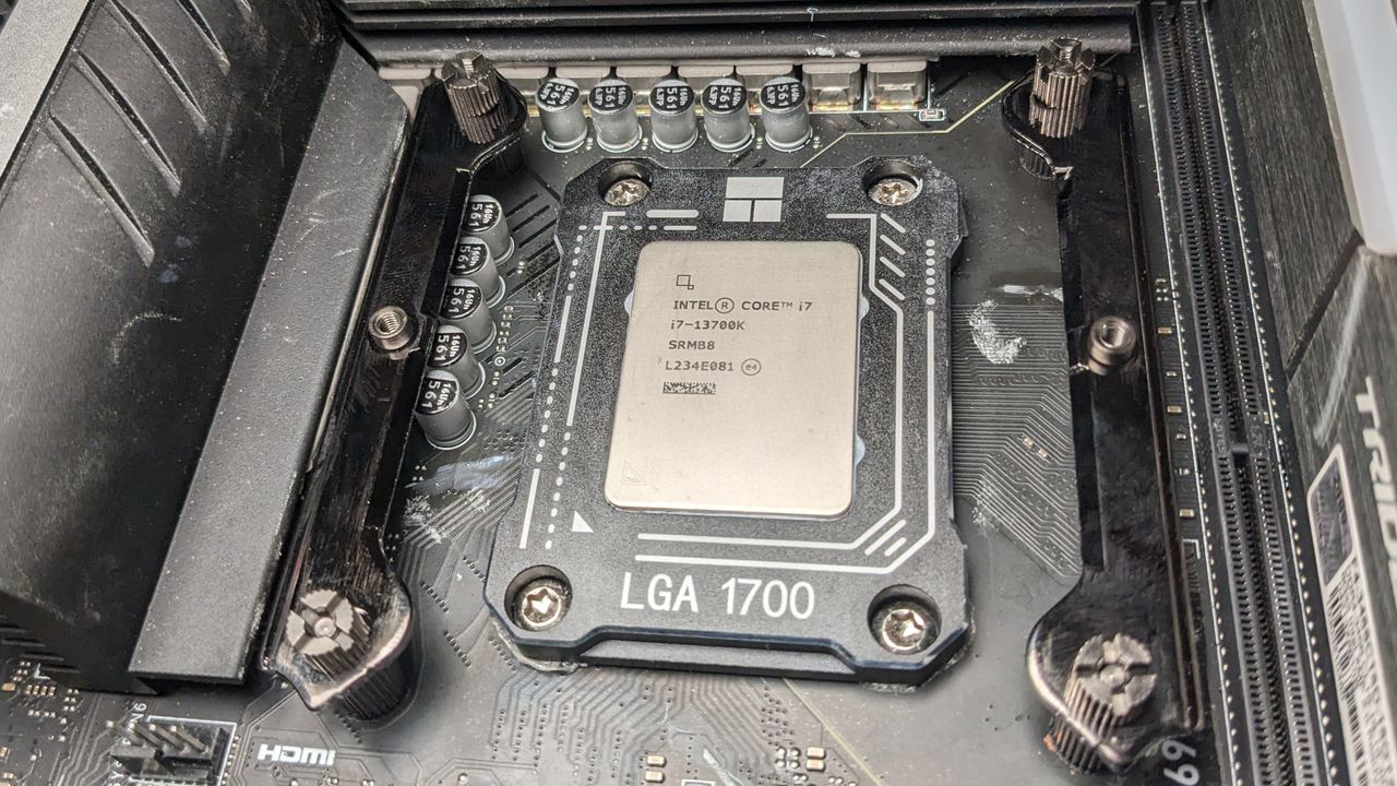 Cooler Master MA824 Stealth