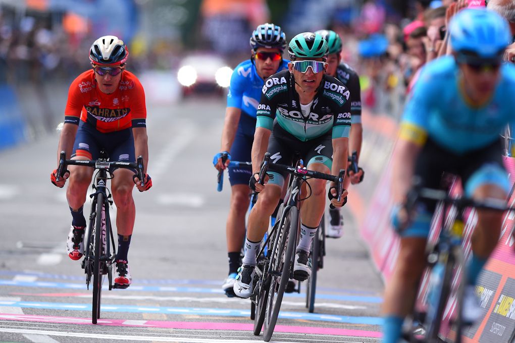 The GC contenders finish stage 15 at the Giro