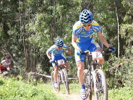 Orbea had two riders at the front: Inaki Lejarreta Errasti and Ruben Ruzafa Cueto