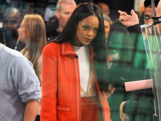 Rihanna looks chic in Chanel tweed