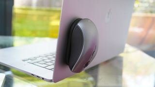 ESR MagMouse magnetic mouse