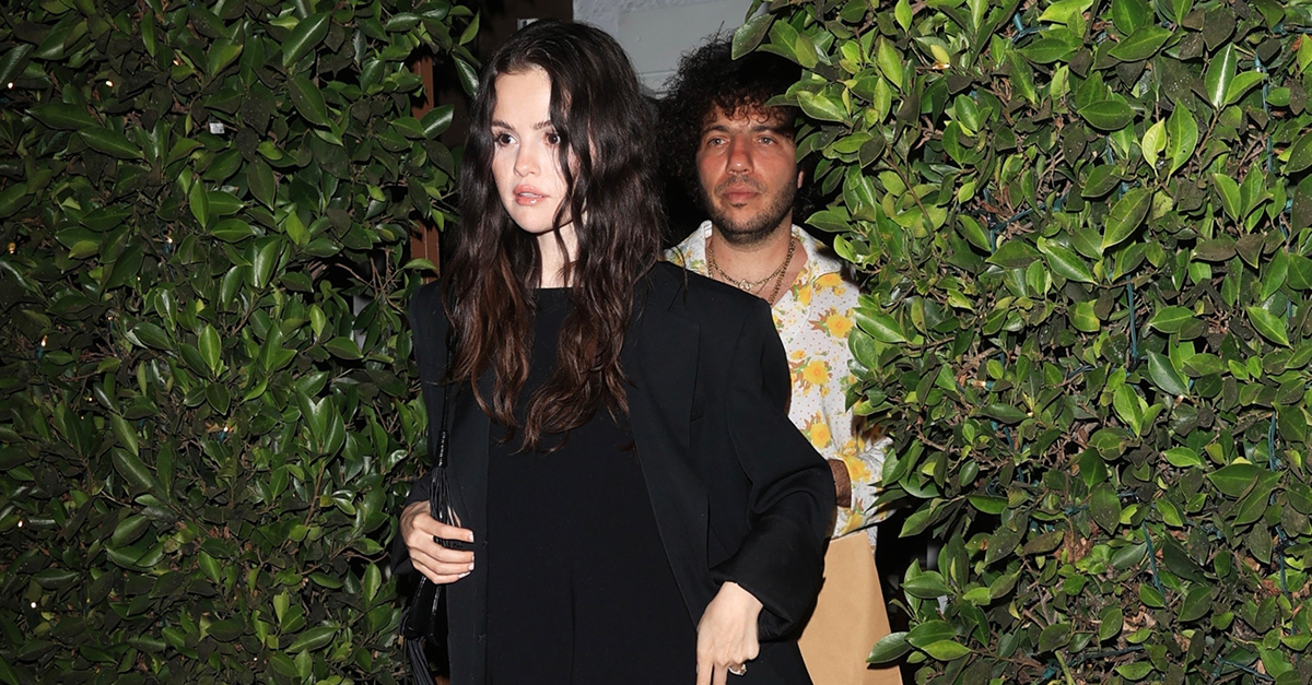 Selena Gomez Wore the Shoe Trend to Pair With Cropped Pants