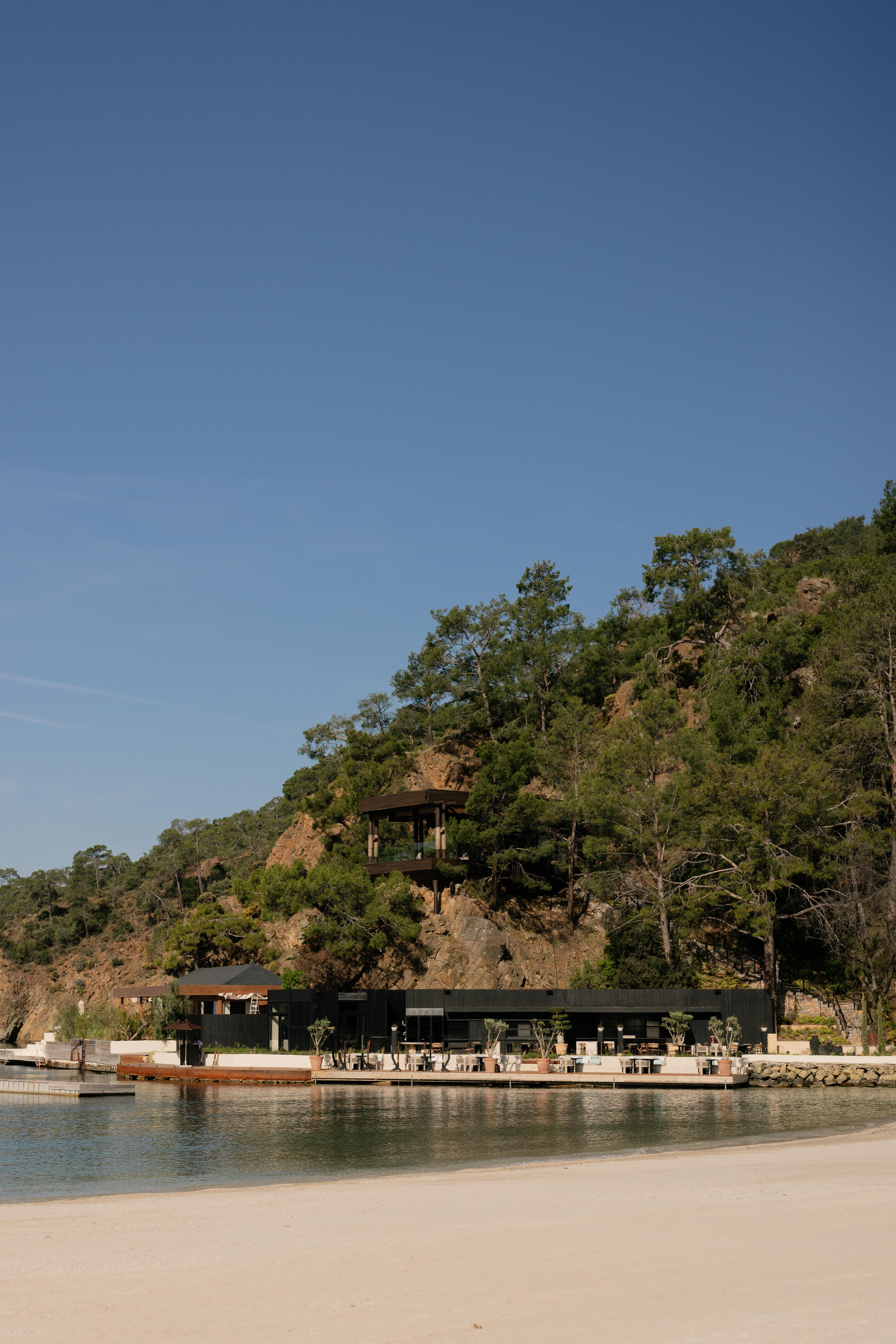 Ah&amp;atilde;ma hotel
