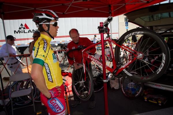 Race leader Evan Huffman (Cal Giant-Specialized) has his bike checked over by SRAM Neutral Race Support shortly before the start of stage three of the Merco Cycling Classic.