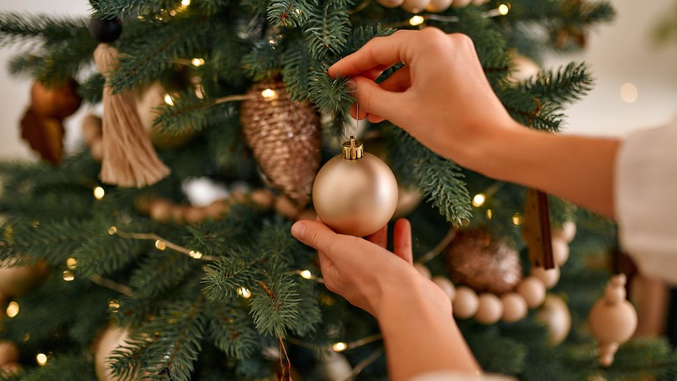7 hacks to make your Christmas tree look fuller Tom's Guide