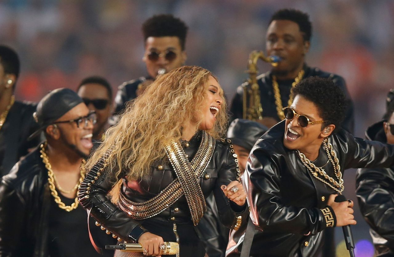 Beyonce and Bruno Mars perform during the Pepsi Super Bowl 50 Halftime Show at Levi&#039;s Stadium on February 7, 2016 in Santa Clara, California