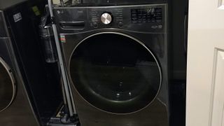 LG WM4000HBA 4.5 Cu. Ft. Smart Front Load Washer