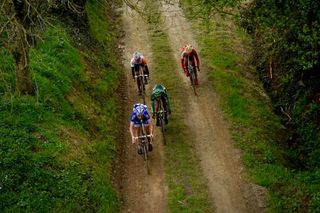 Riders on many dusty roads at the Tro Bro Leon