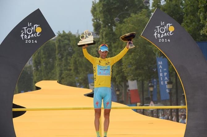 Vincenzo Nibali celebrates the 2014 Tour de France win