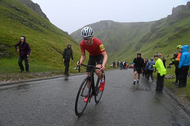 Tom Bell riding the British National Hill Climb Championships 2021 on Winnats Pass, Derbyshire