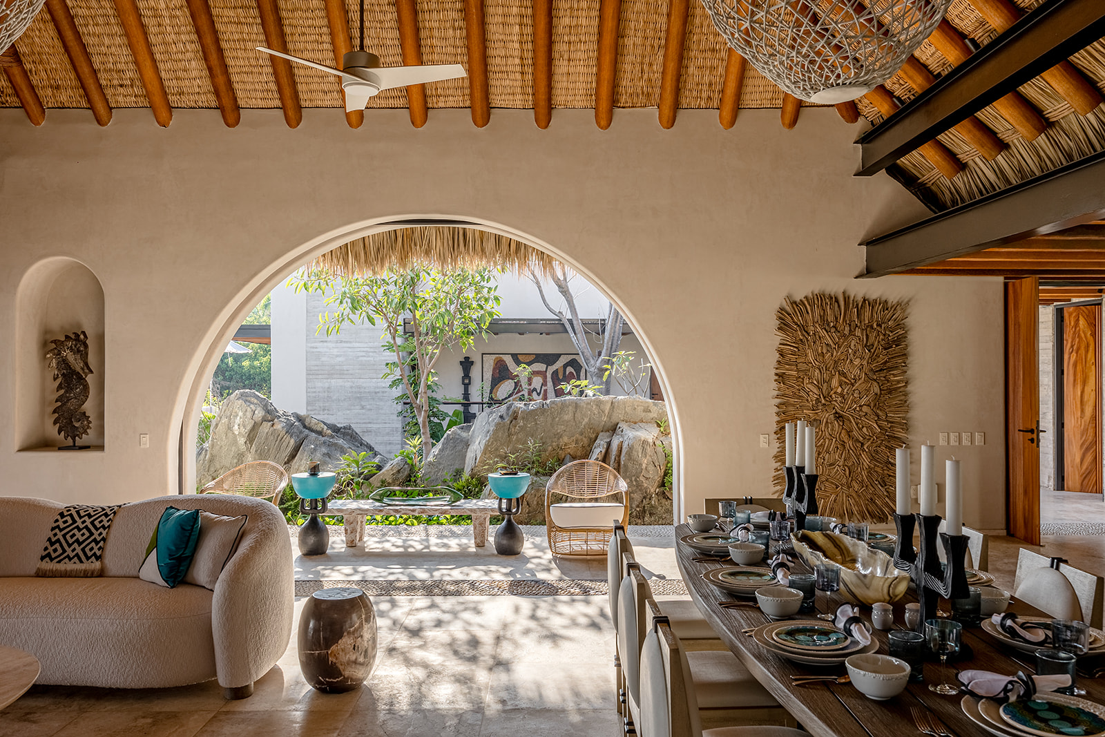 Casa Yuri, with its floating swimming pool overlooking the ocean