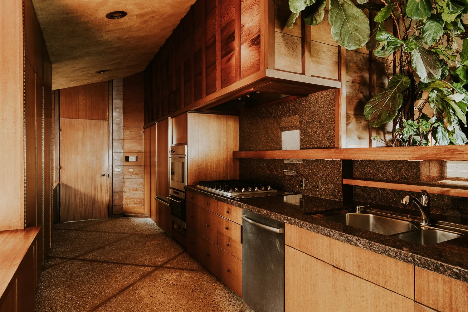 An oceanfront modernist house by one of Frank Lloyd Wright's disciples, hits the market
