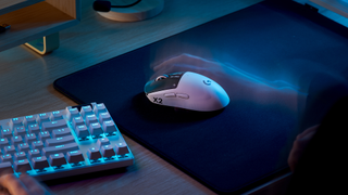 Logitech G PRO X2 SUPERSTRIKE 1