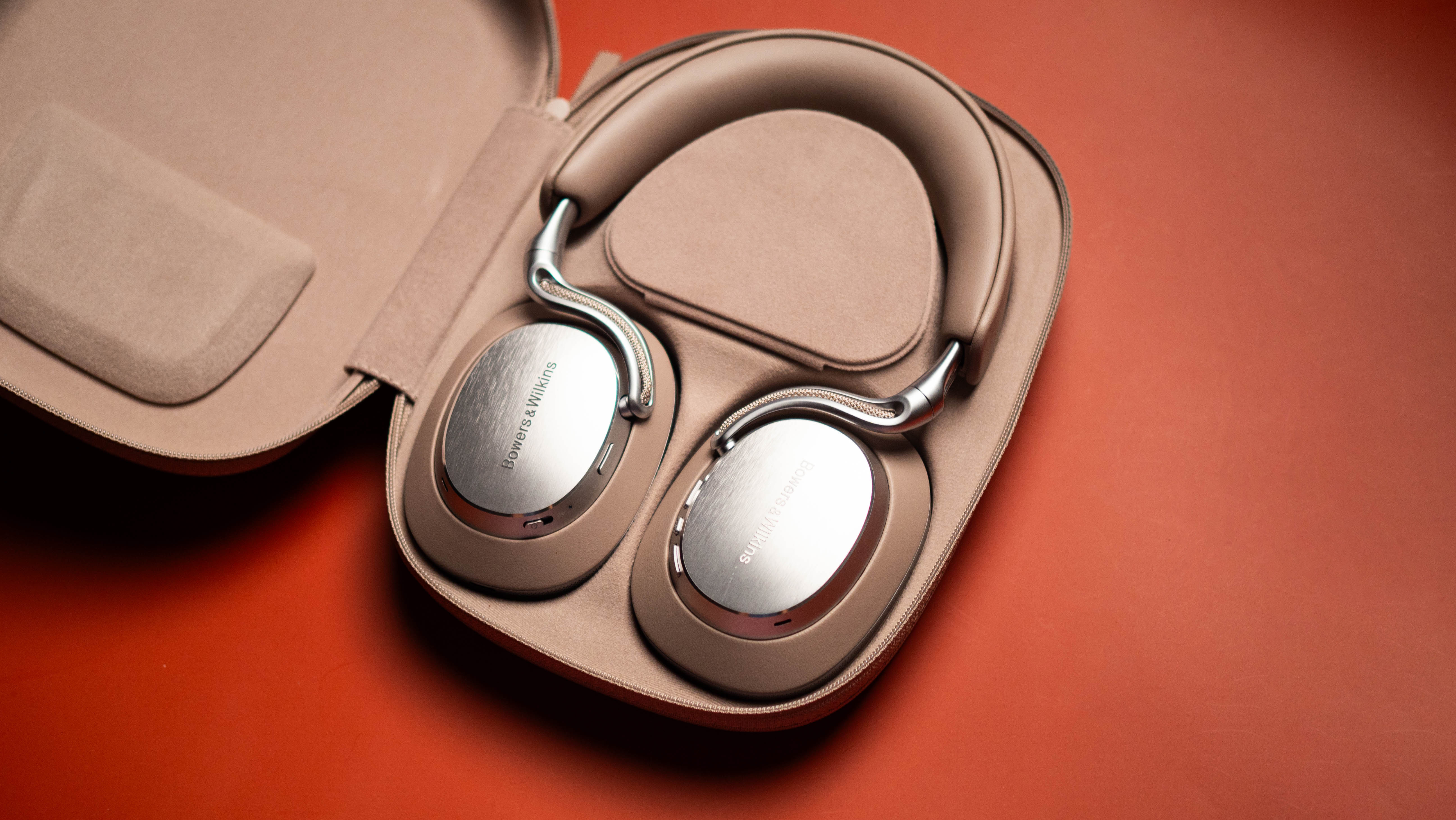 Bowers & Wilkins Px8 S2 lying in its case