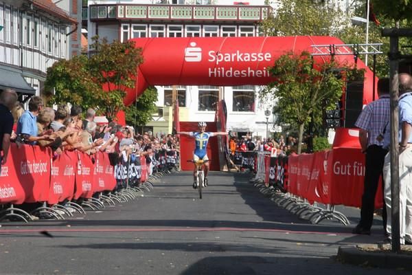 Alexandra Engen won both the cross country and the eliminator this weekend