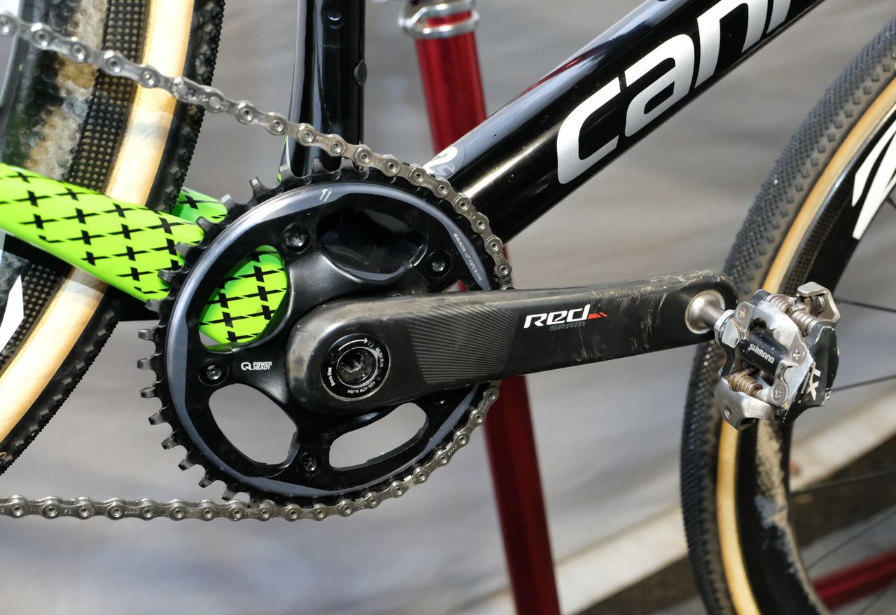 Hyde opts for lightweight SRAM Red cranks with a 40-tooth chainring