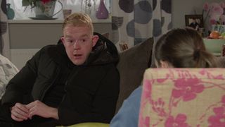 Faye panics when Craig Tinker tells her about the flat search.