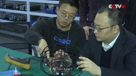 Chinese researchers are developing a drone that could explore Mars by air or on the ground.