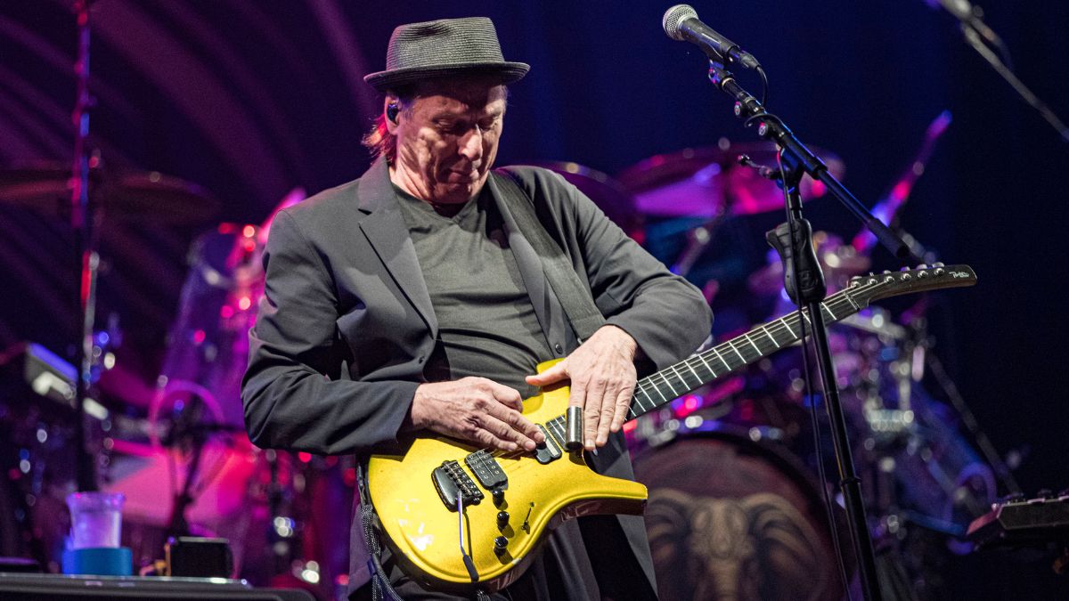 Adrian Belew