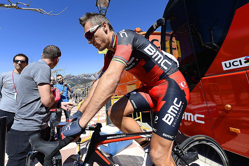 Philippe Gilbert warms up before stage 4 at Volta a Catalunya