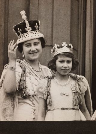 The Queen Mother and a young Princess Elizabeth