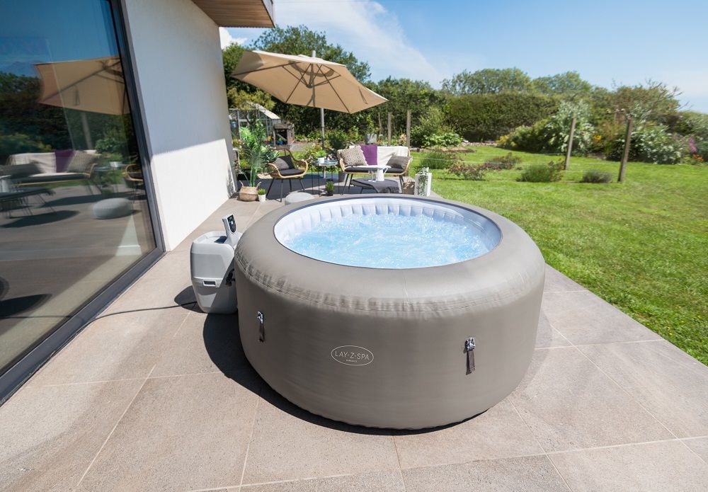 Lay-Z-Spa Barbados hot tub