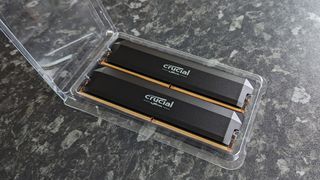 Crucial Pro Series Overclocking Edition DDR5 RAM 32GB pack in plastic packaging