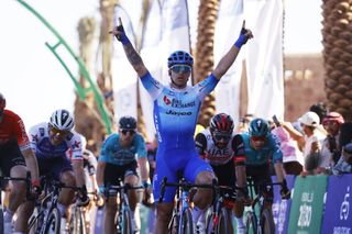 Dylan Groenewegen (BikeExchange-Jayco) wins the final stage of the 2022 Saudi Tour