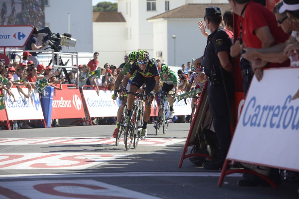 Valverde heads for the line