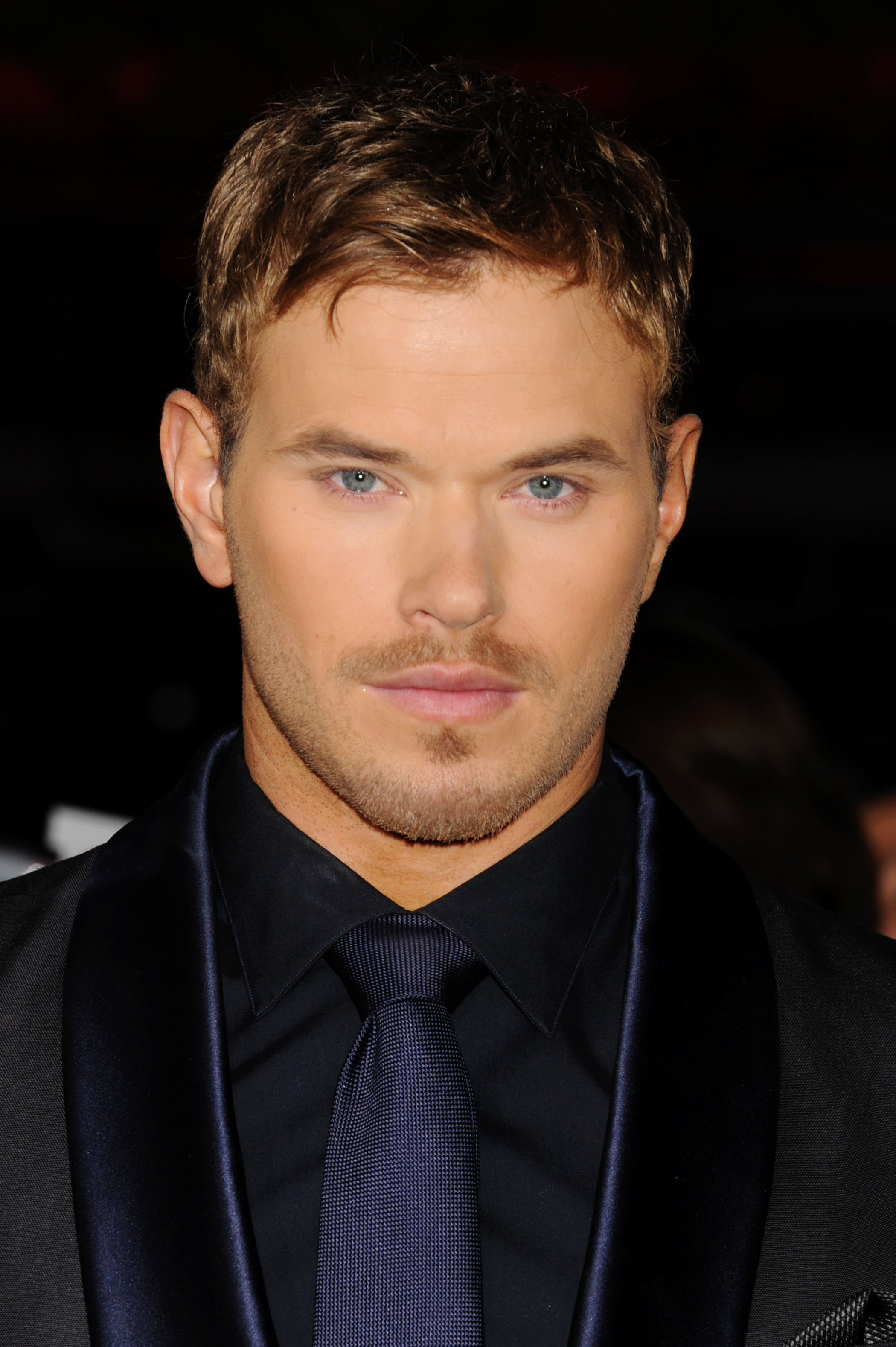 Kellan Lutz at the 2012 LA premiere of Breaking Dawn: Part 2