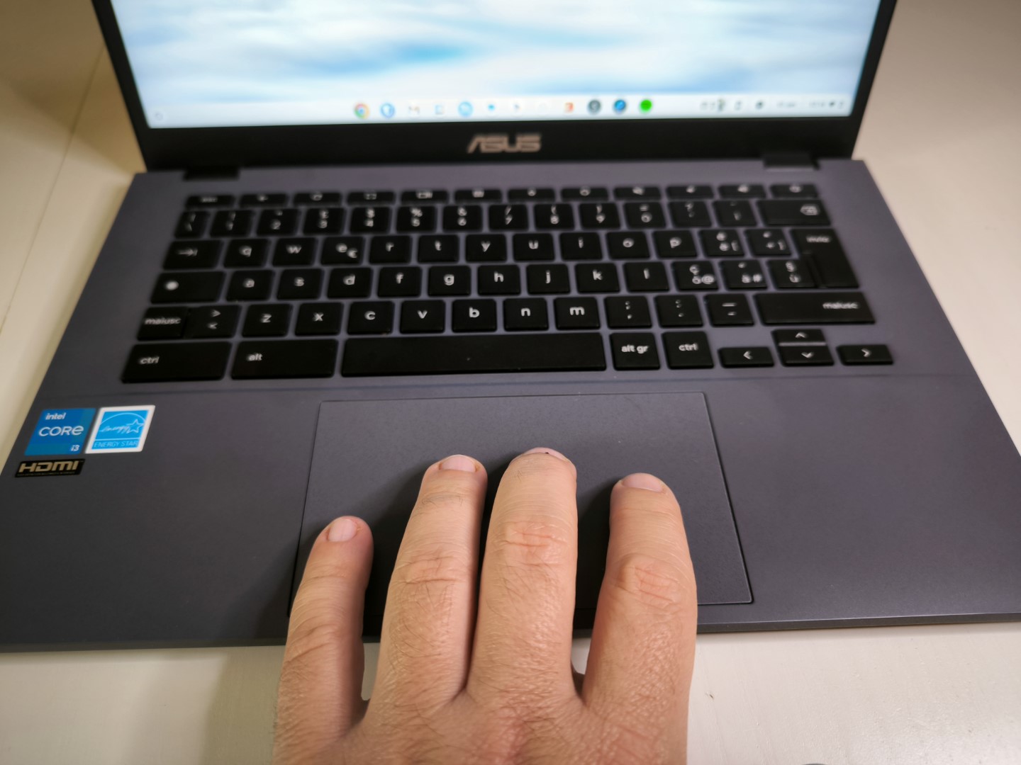 Asus Chromebook Plus CX34