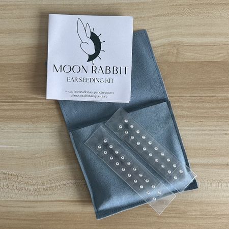 Moon Rabbit Ear Seeding Kit