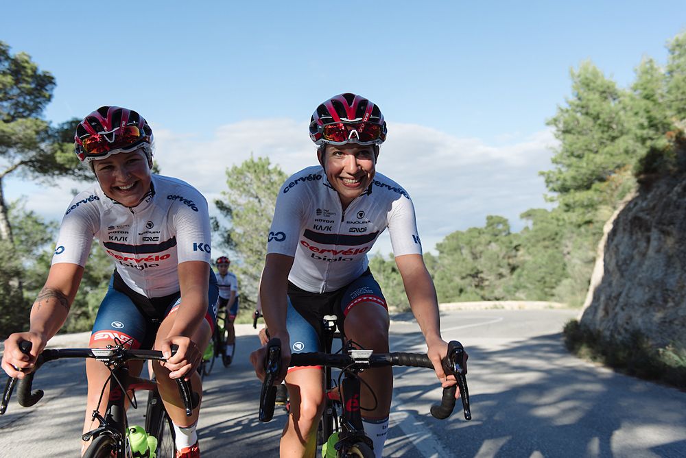 Cervelo Bigla show off 2018 kit designed by Endura