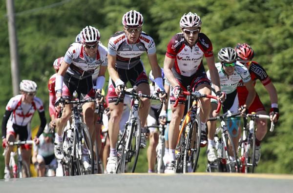 Ben Day (Fly V Australia) leads the first break during the stage.