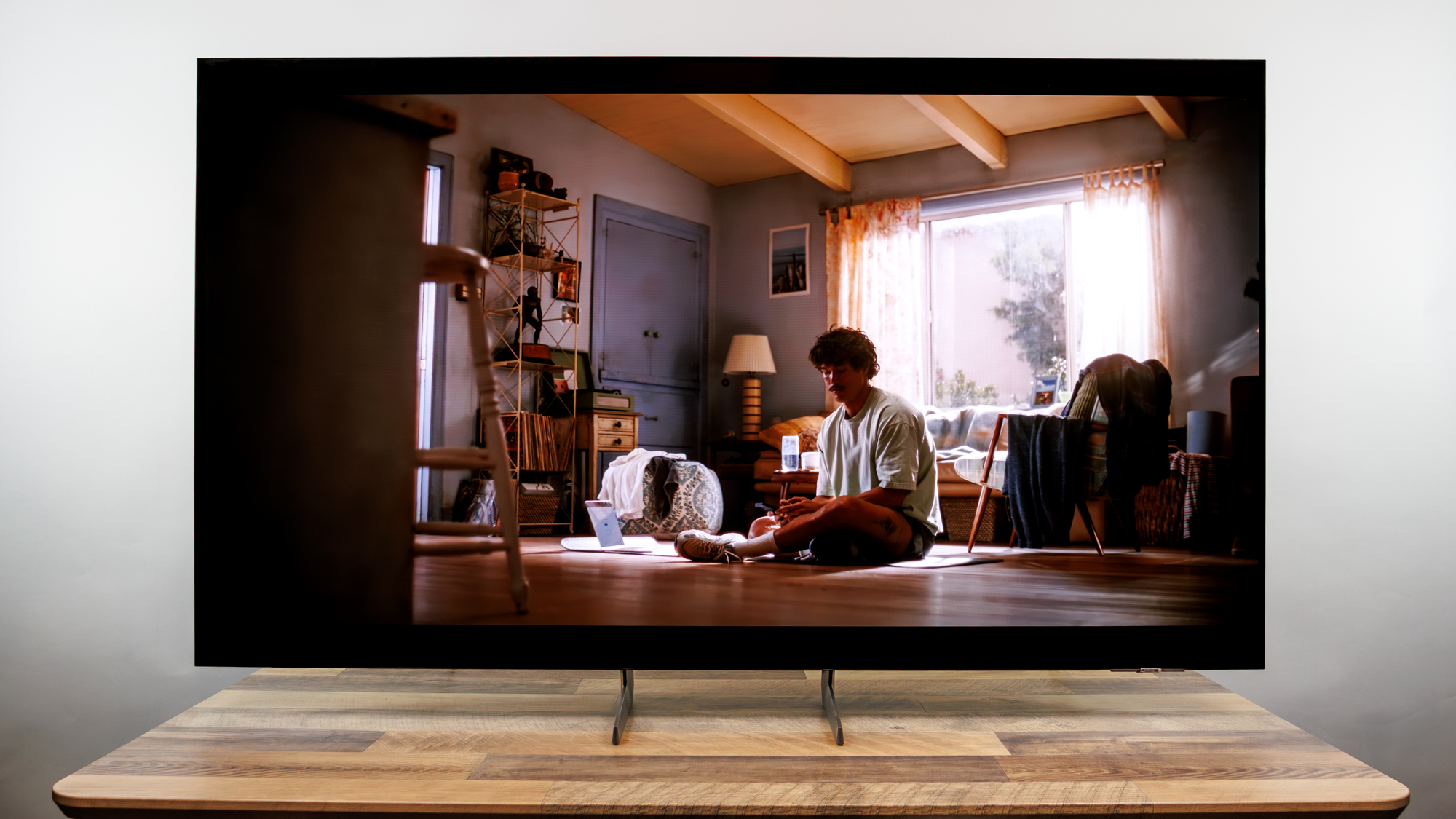 Samsung S85H OLED TV on a desk