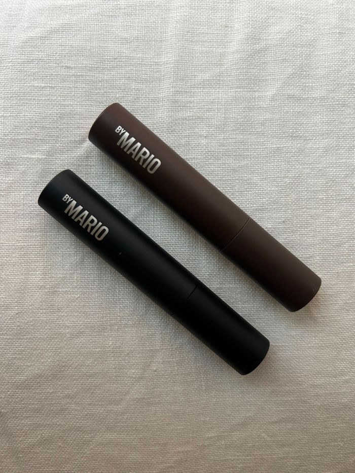 The Makeup By Mario Master Mascara&amp;trade; on a white linen background