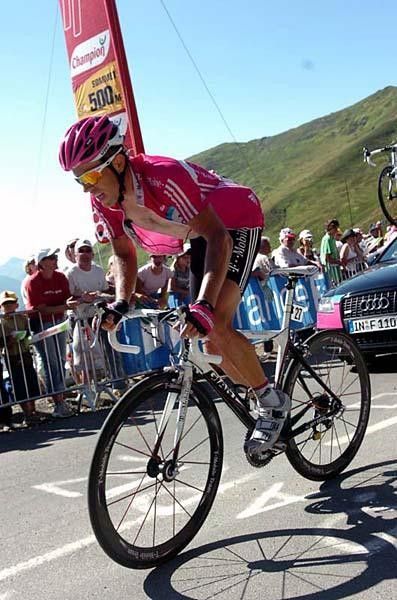 Kim Kirchen (T-Mobile) had a so-so day, but stayed in the top 10 overall.
