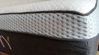 Close up of sides of Otty Pure mattress