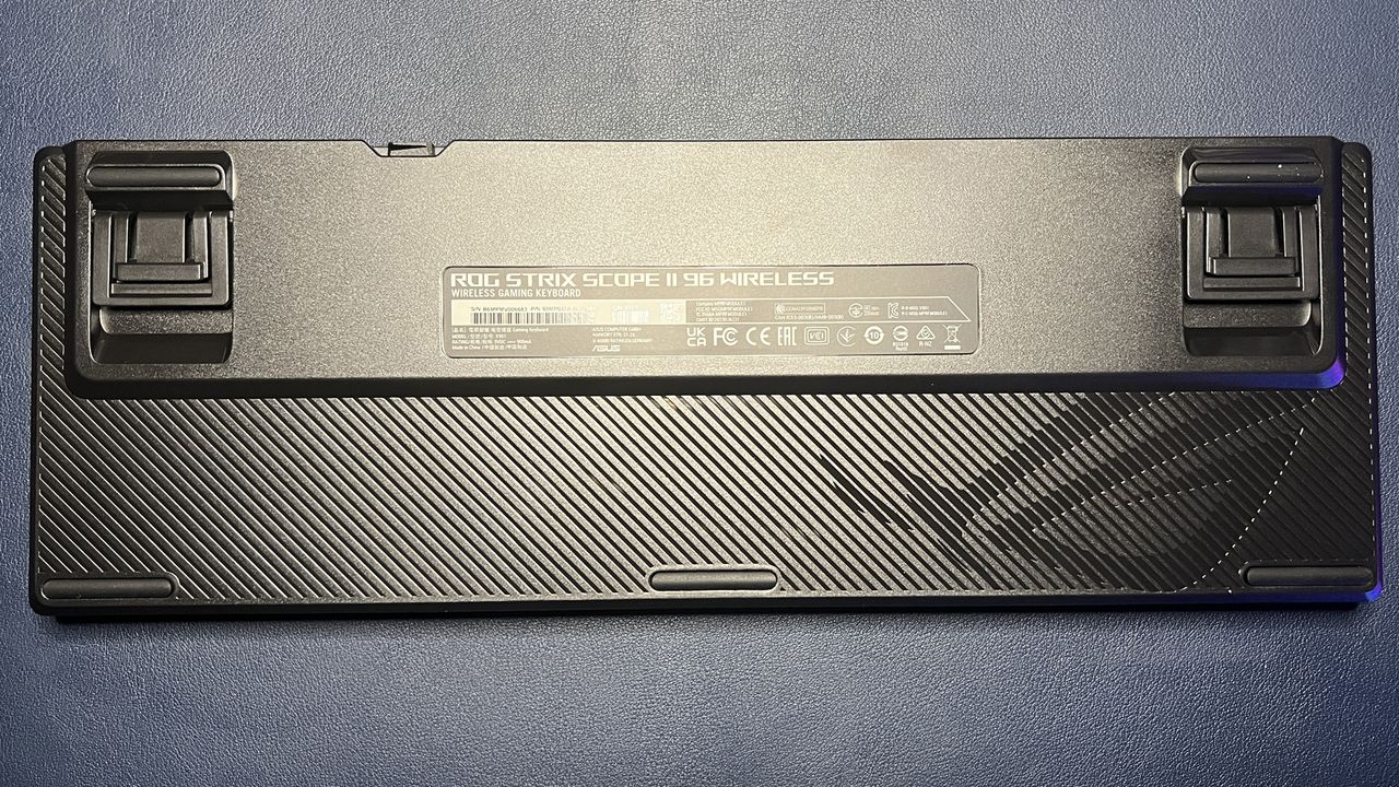 Asus ROG STRIX Scope II 96