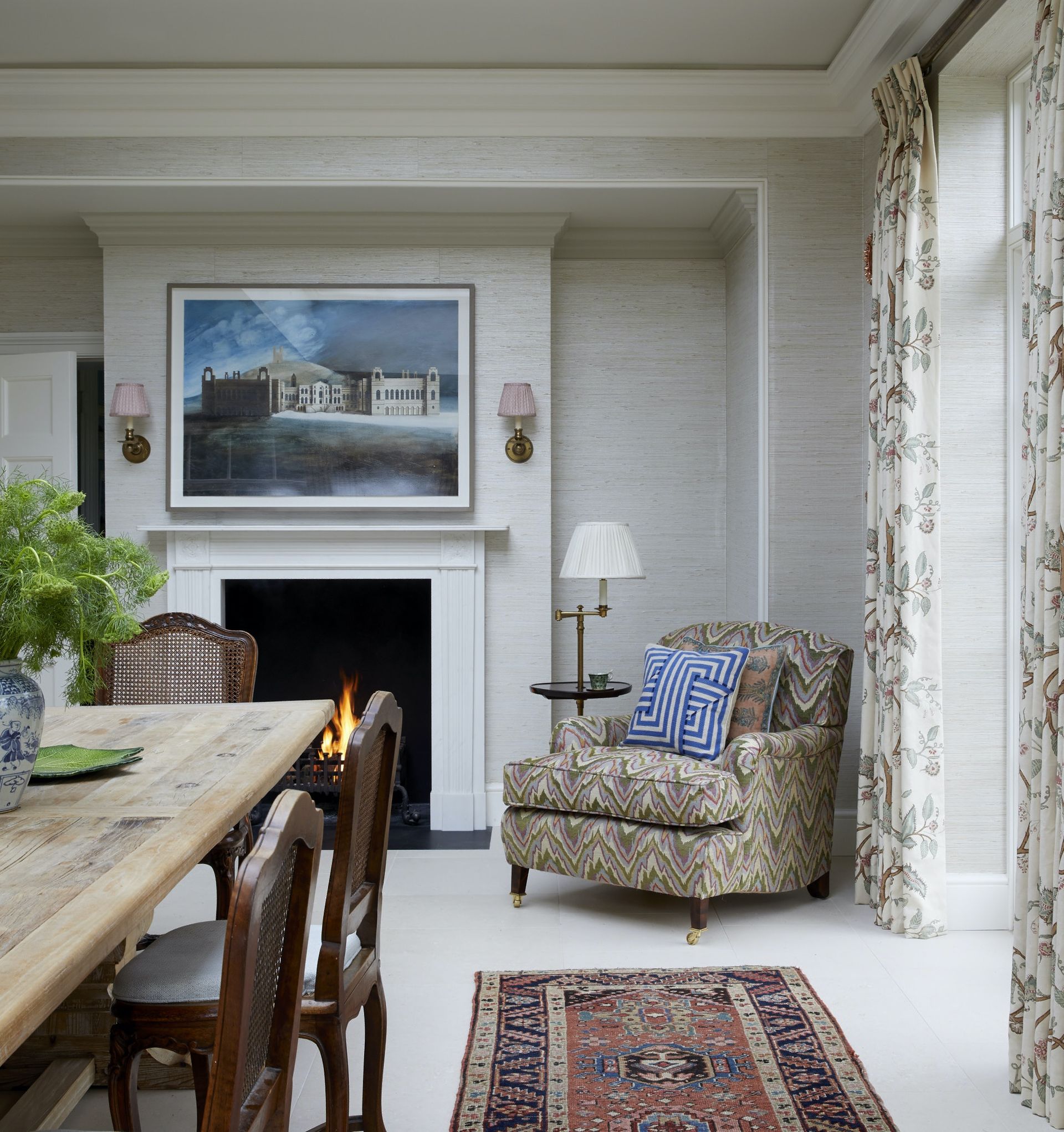 Kitchen with grasscloth wallpaper