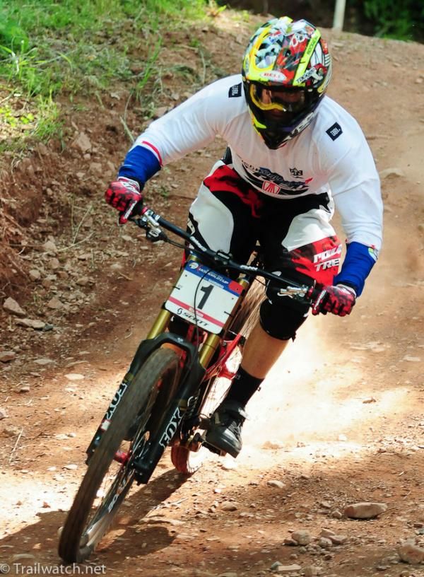 Aaron Gwin (Trek World Team) made it four world cup wins today