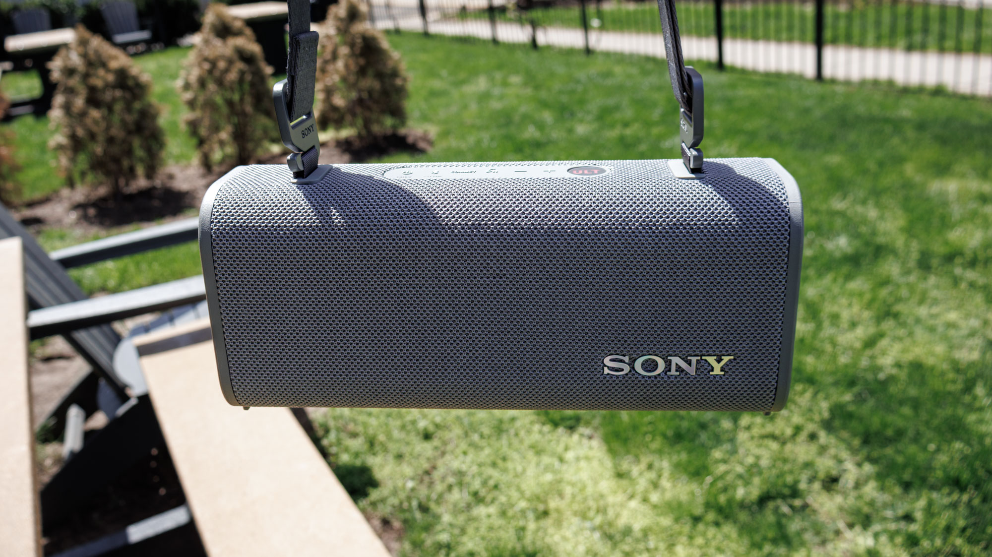Sony ULT Field 3