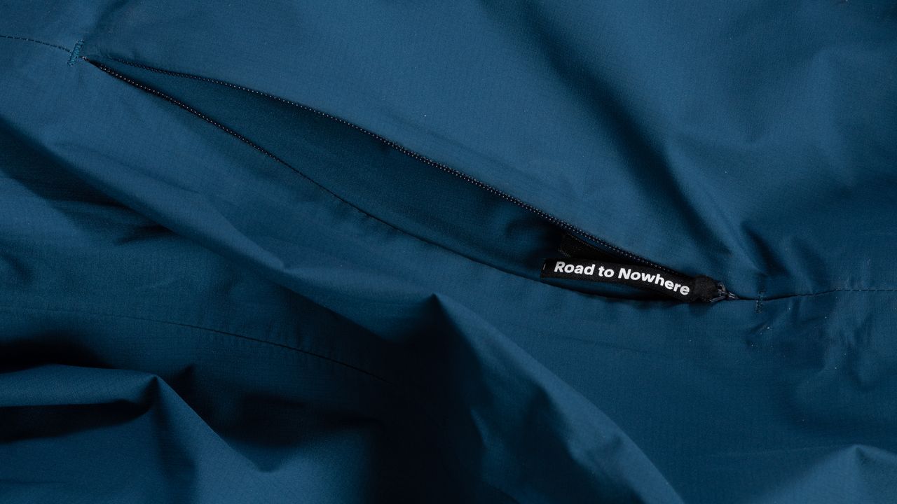 PAS Normal Essential Shield Jacket rear pocket