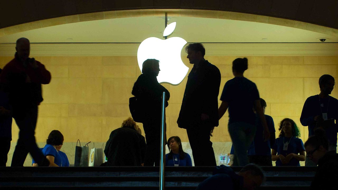 An Apple store sign in Grand Central Station