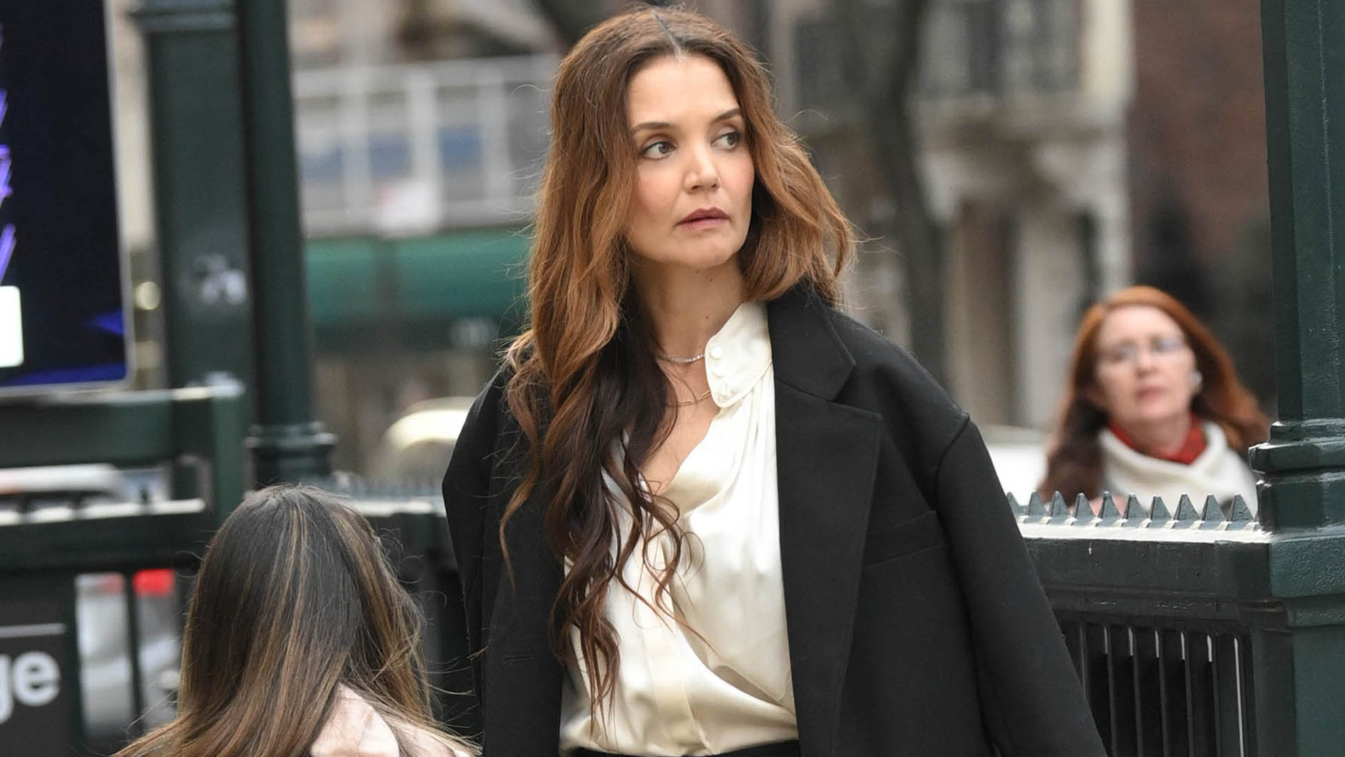 Katie Holmes was spotted on the set of 'Happy Hours' wearing culottes and loafers