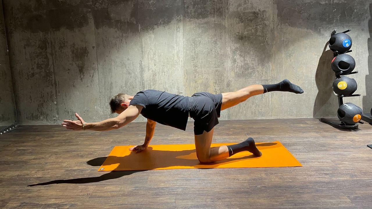Matt Kendrick demonstrates opposite arm/leg raise