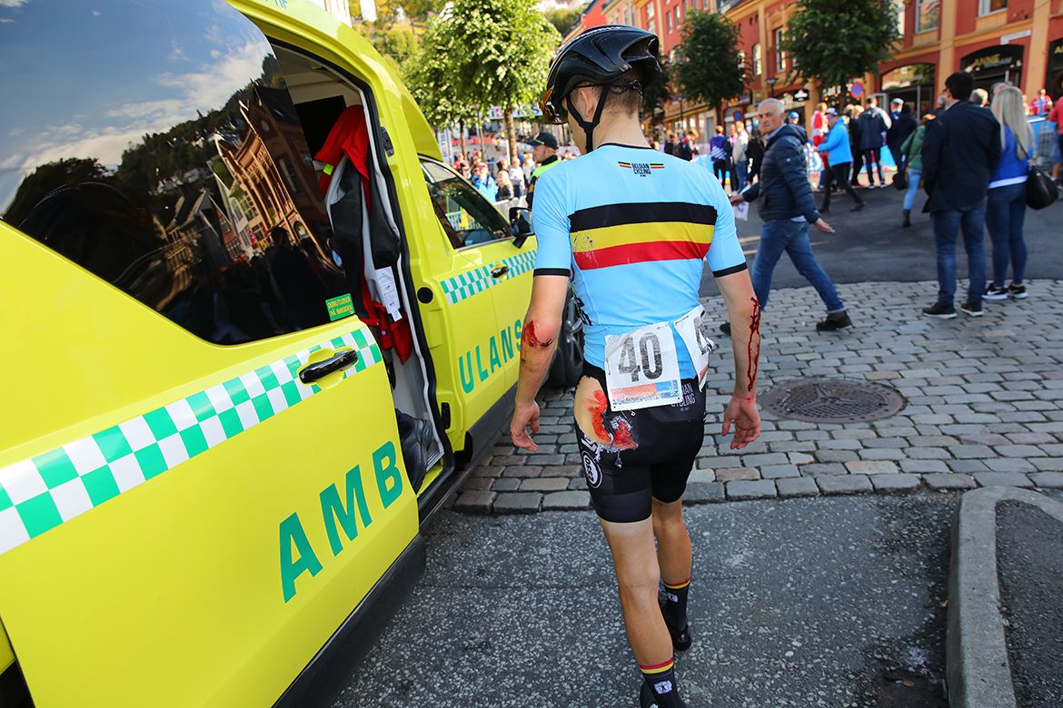 Thibaut Ponsaerts (Belgium) was forced to abandon.