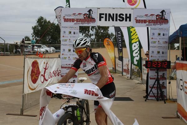 Andy Blair takes stage 2